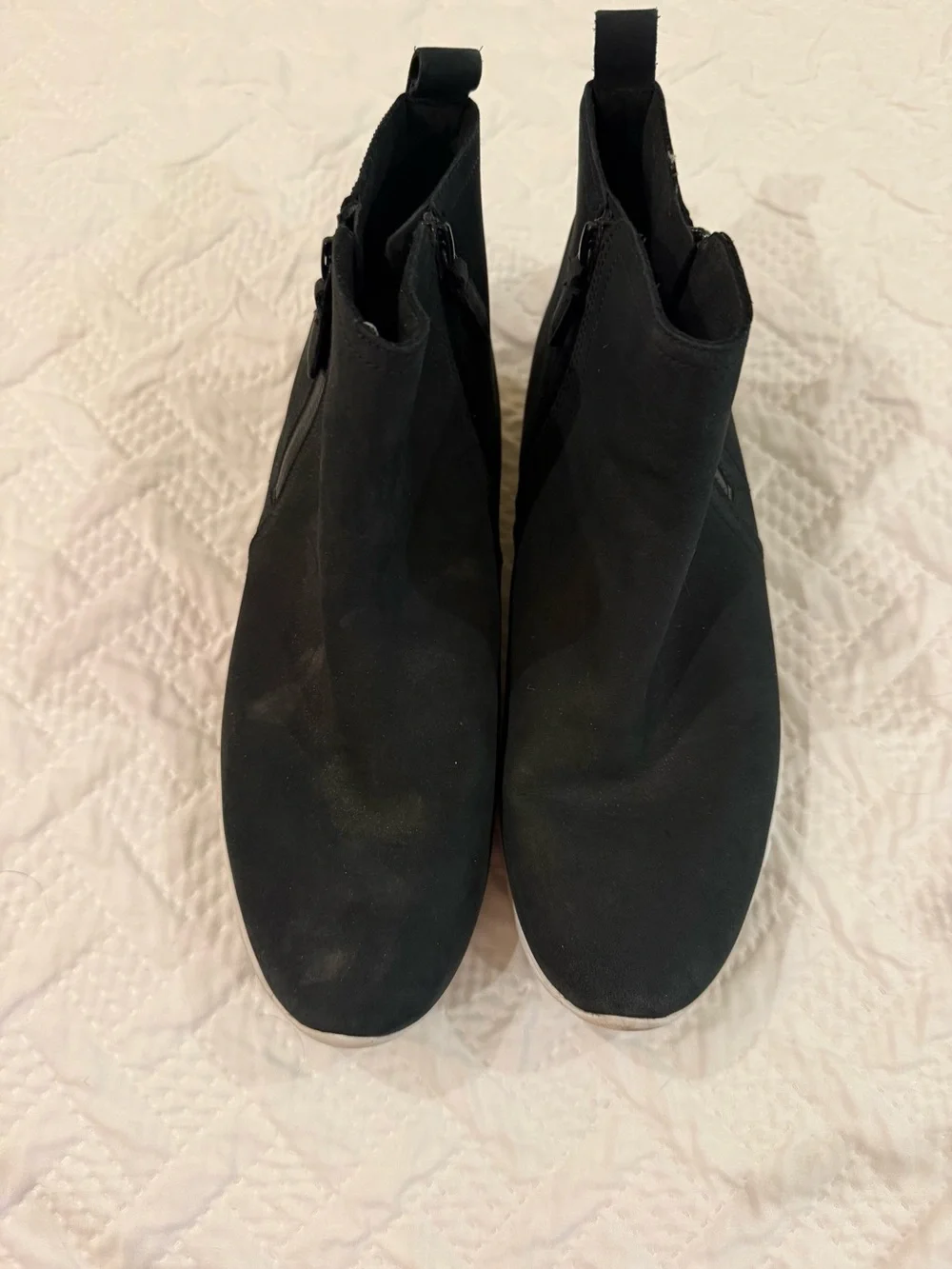 Zeroground Black Women's Slip-On Ankle Boots